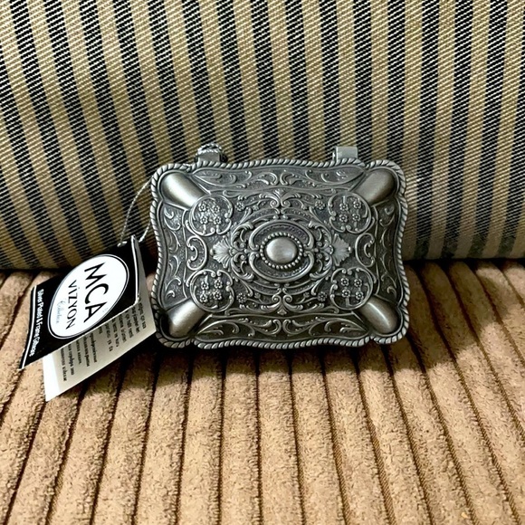 Vintage style Giftware​ - Picture 1 of 6